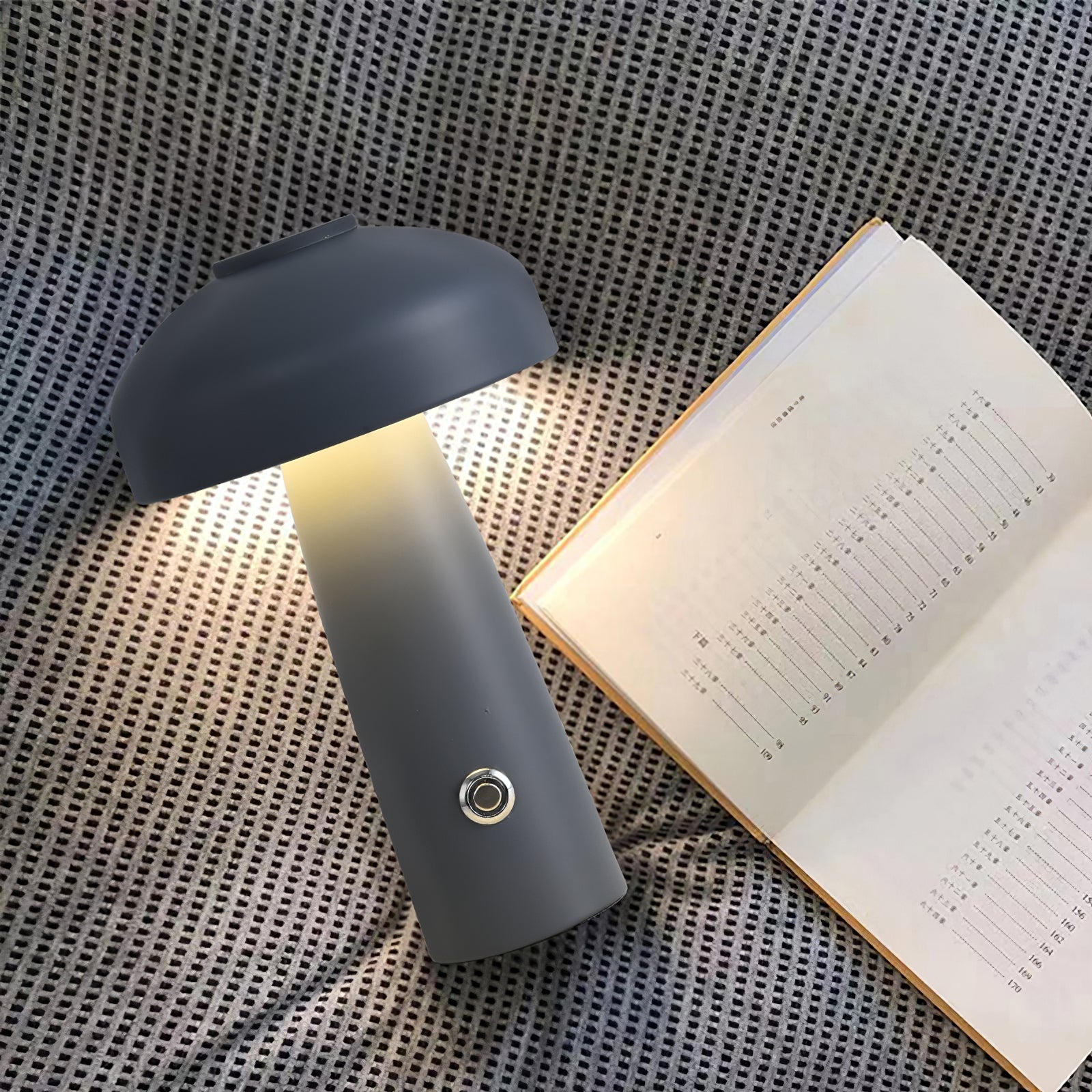 Poppist Table Lamp