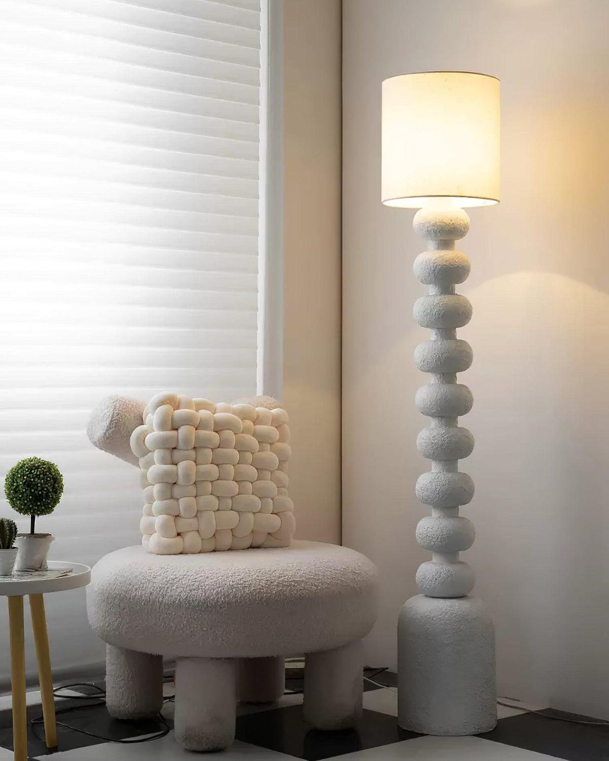 Khev Modern Fabric Floor Lamp