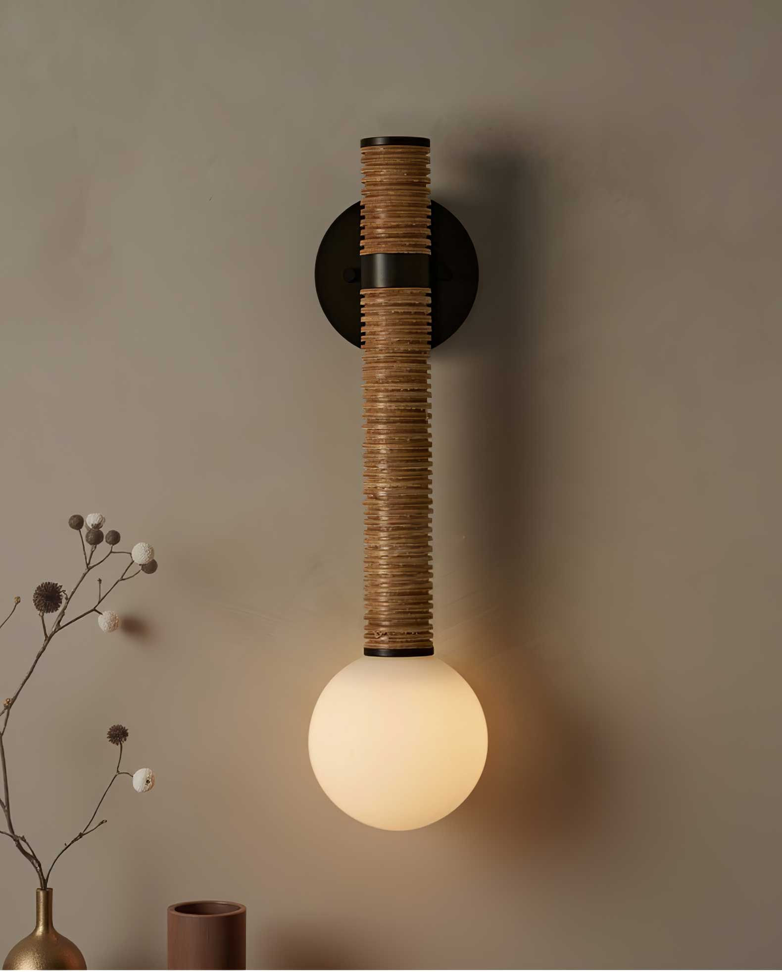 Noriielle Minimalist Wall Lamp
