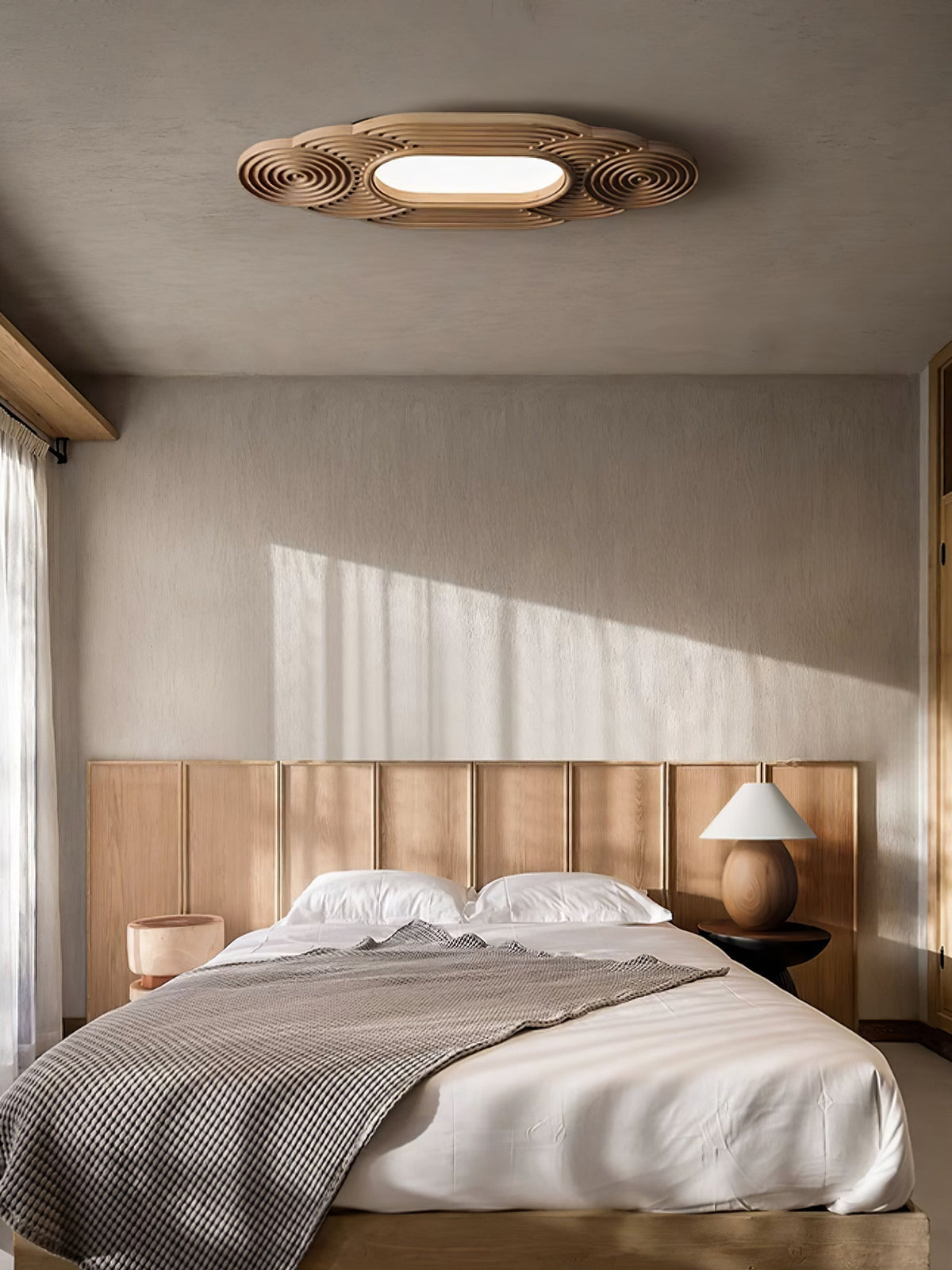 Udorionis Premium Nordic Art Wood Ceiling Lamp