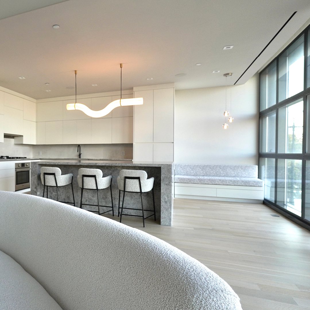 Errina Pendant Light