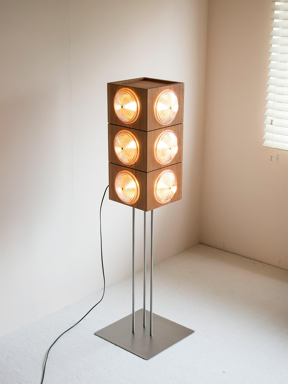 Avraearae Modular Wood Floor Lamp