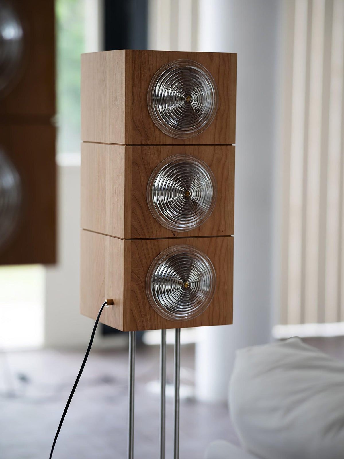 Avraearae Modular Wood Floor Lamp