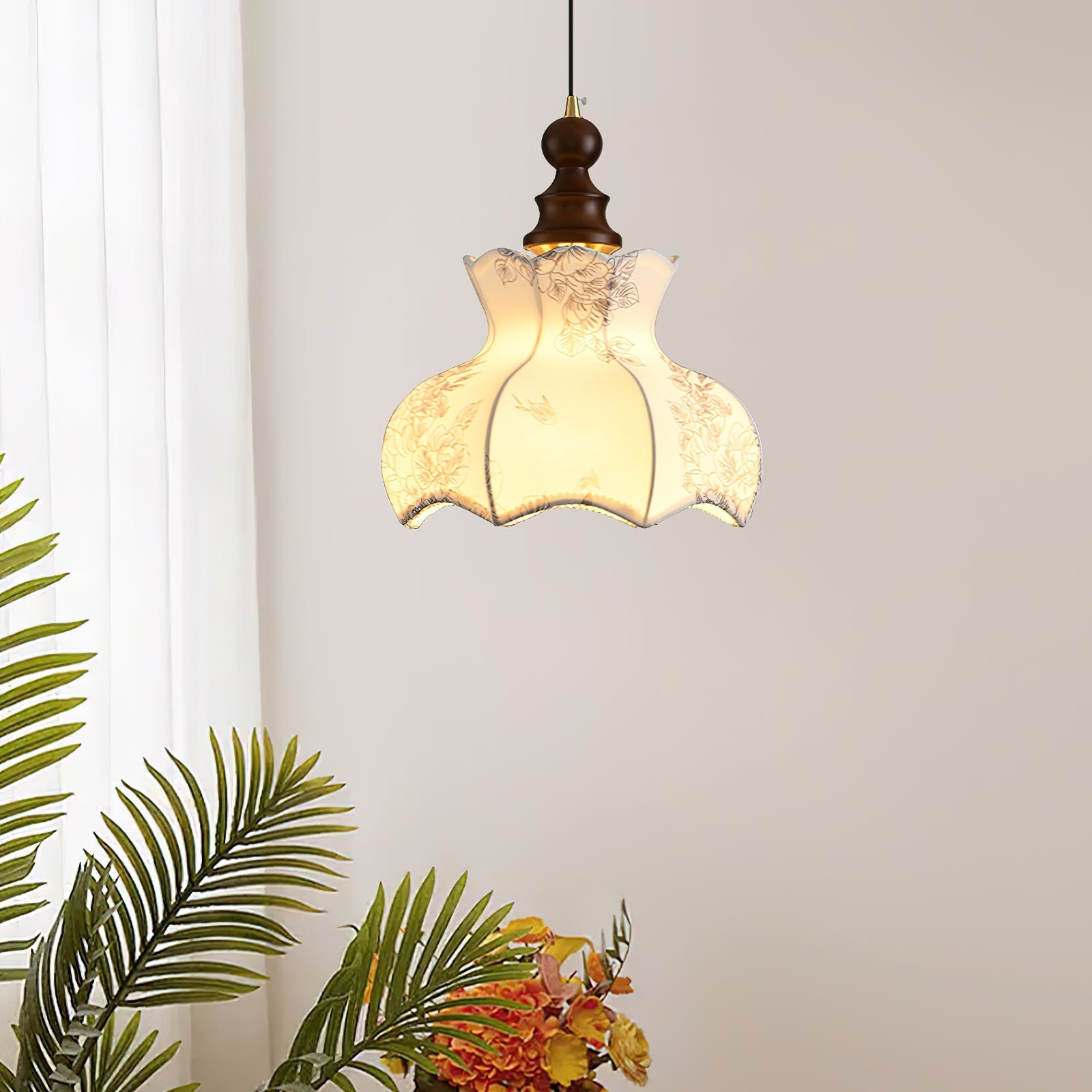 Pendant Lamp and Wood Fabric Vintage Floral Elegant - Neutral Decor