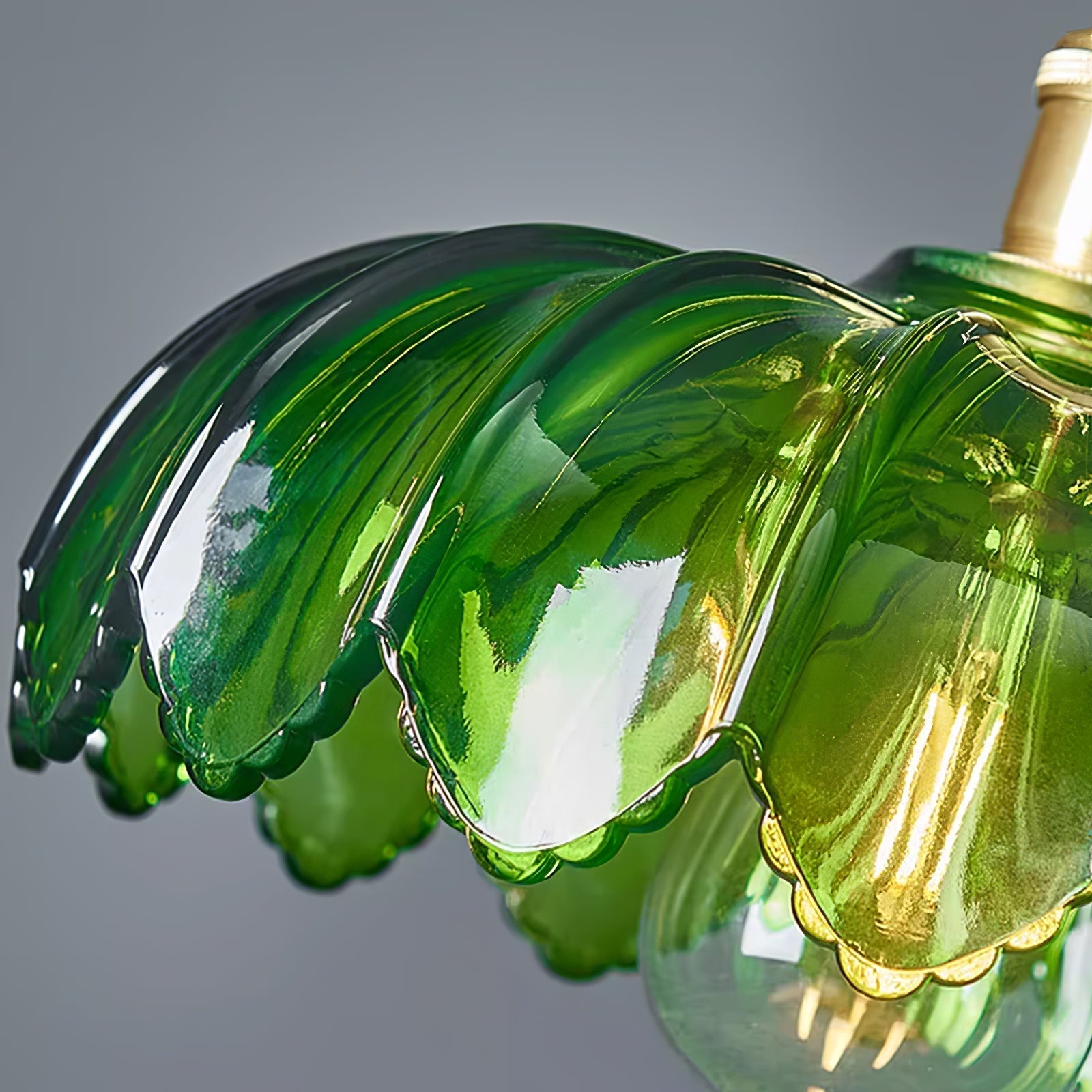 Fioracn Wood Light Luxury Pendant Lamp