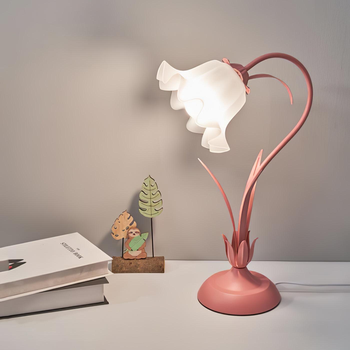 Zorien Acrylic Floral Table Lamp
