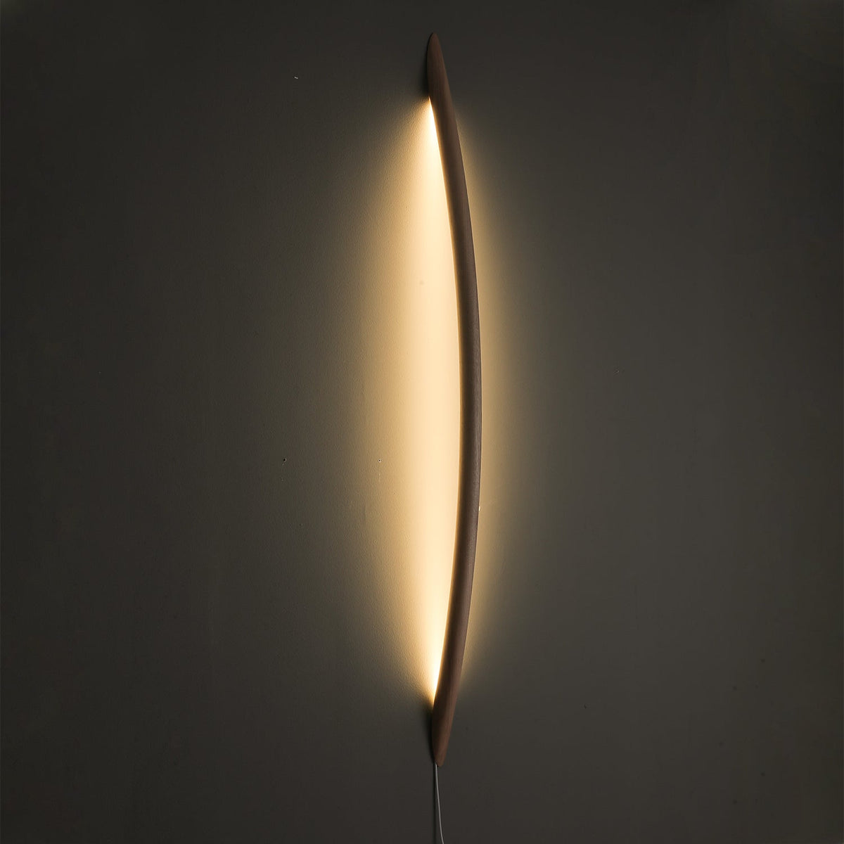 Evvinos Modern Minimalist Linear Wood Wall Light