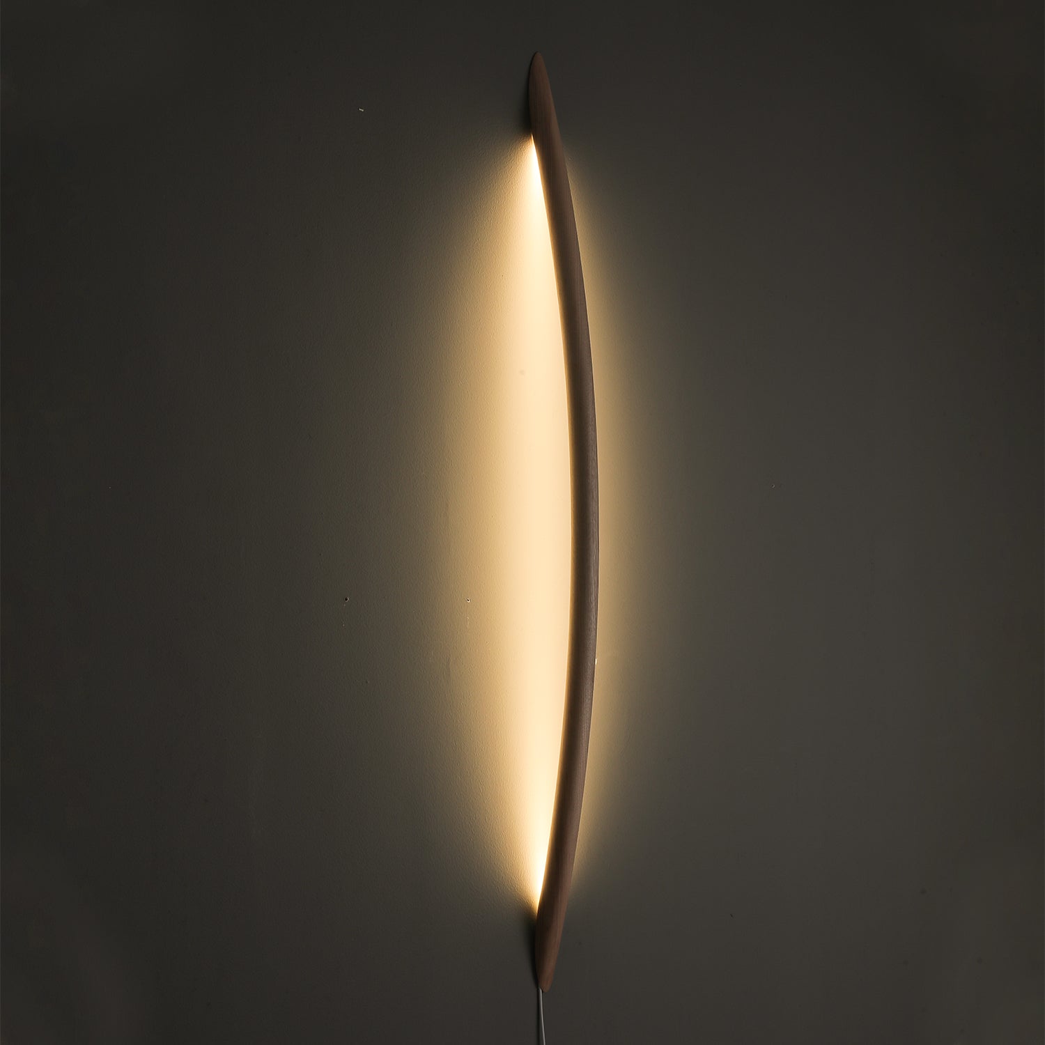 Evvinos Modern Minimalist Linear Wood Wall Light