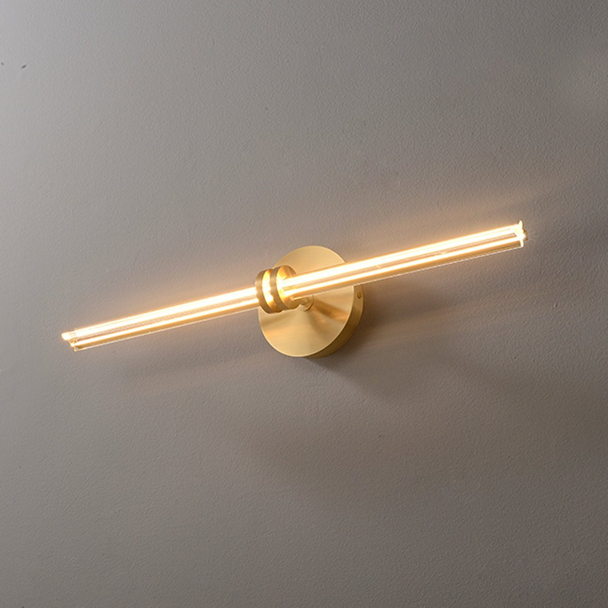 Orineraria Minimalist Metal Linear Wall Lamp