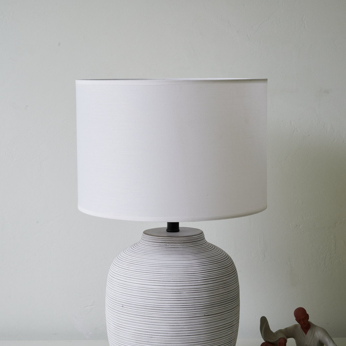 Edward Minimalist Ceramics Table Lamp
