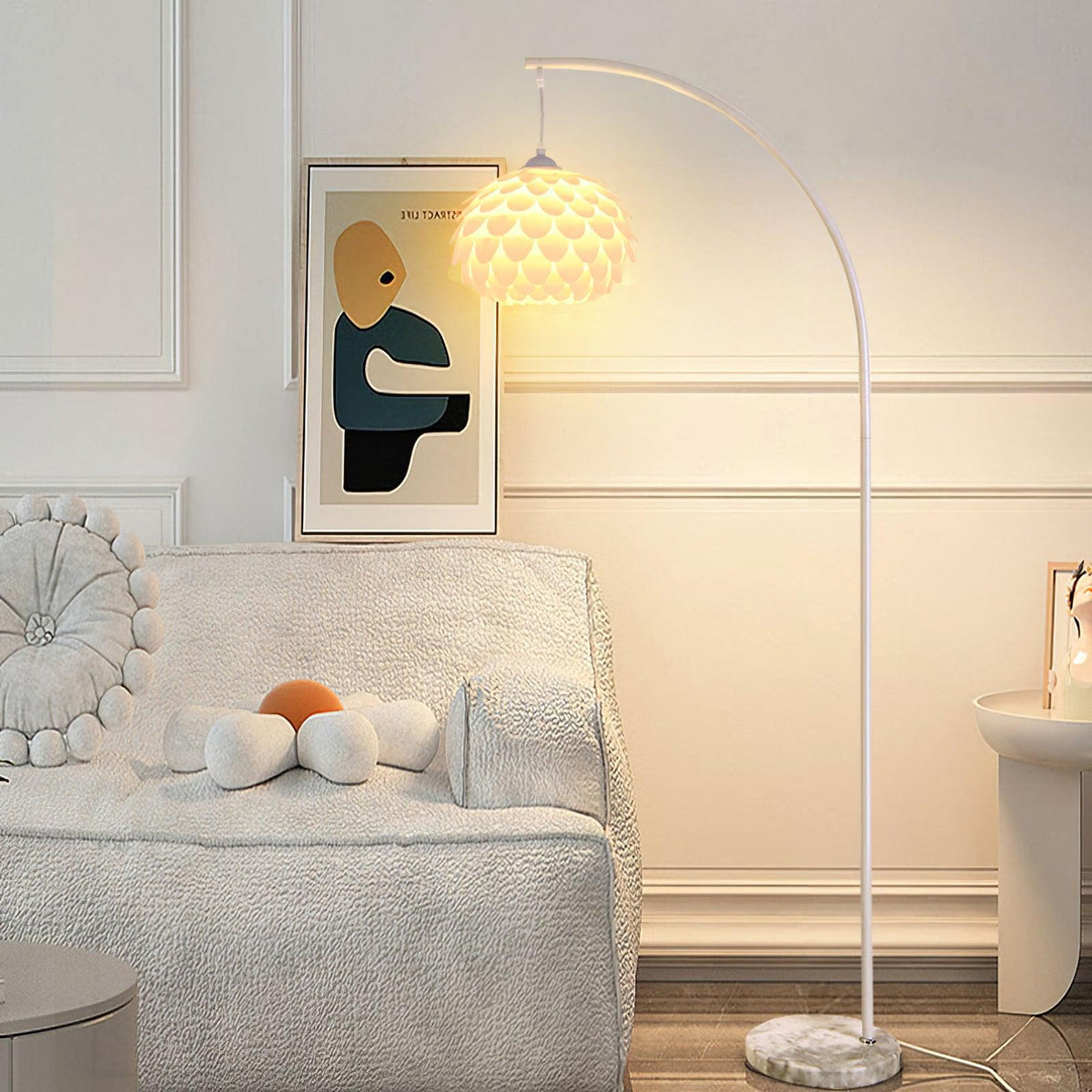 Reneena Modern Floor Lamp