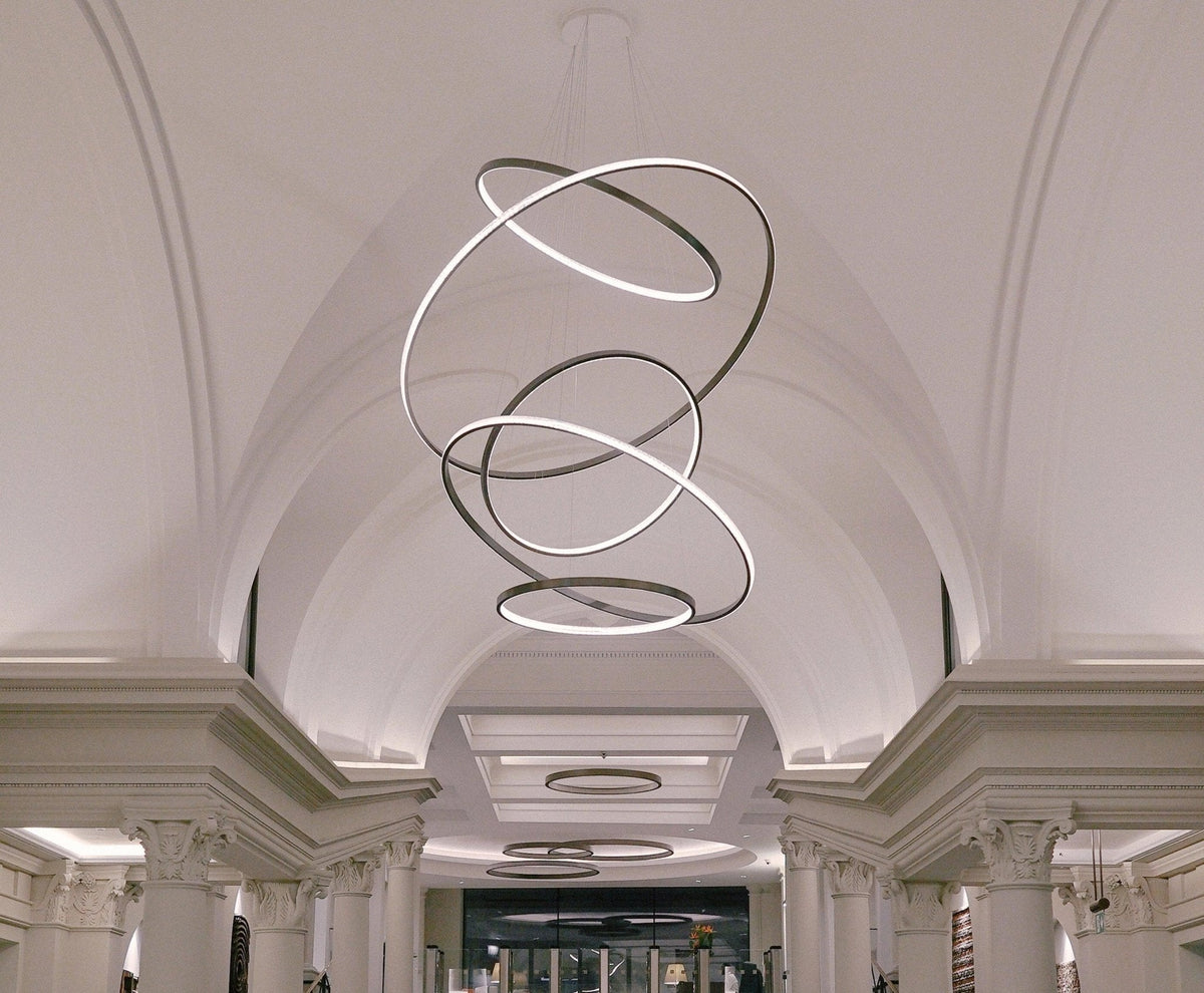Serenitas Orbit Chandelier