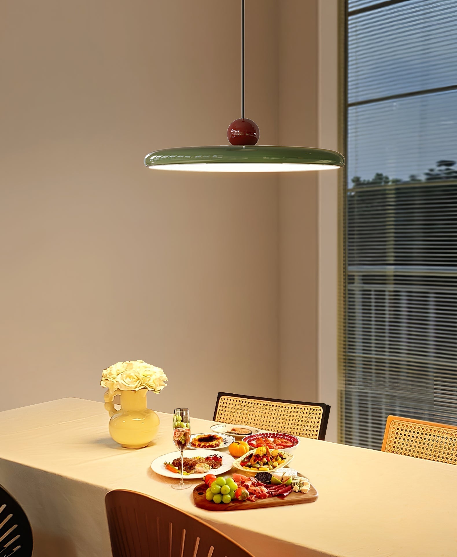 Exvane Acrylic Modern Pendant Lamp