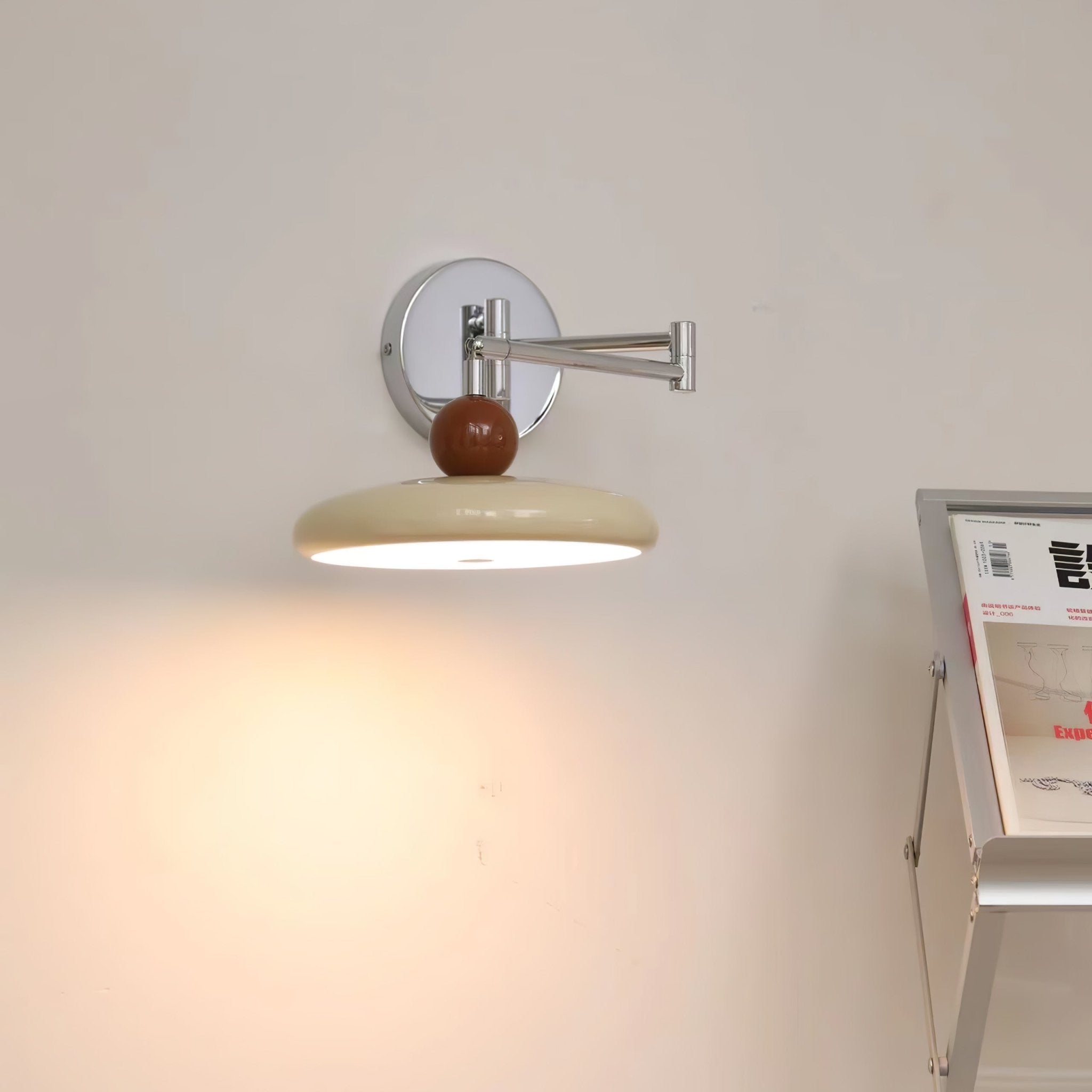 Virelse Vintage Acrylic Wall Lamp - Neutral Decor