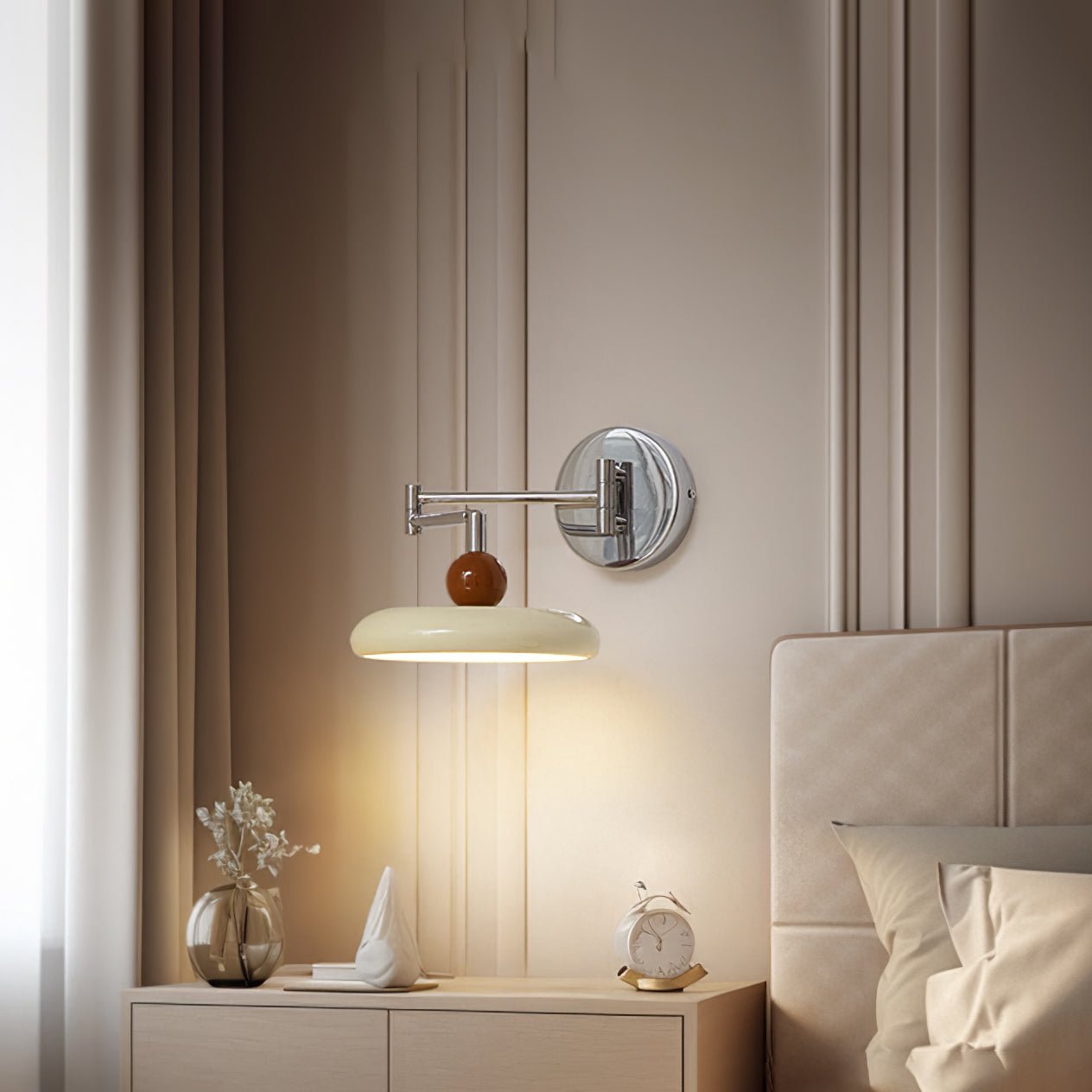 Virelse Vintage Acrylic Wall Lamp - Neutral Decor