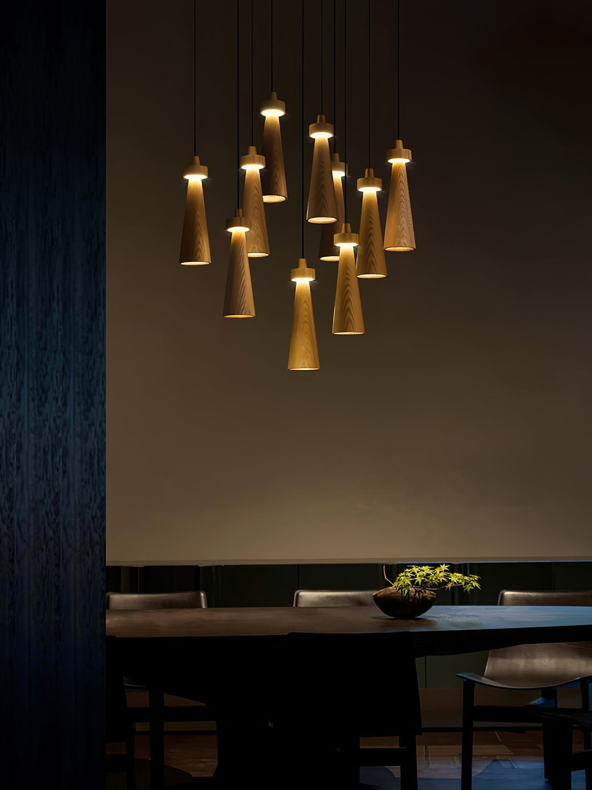 Tesno Minimalist Wood Pendant Light