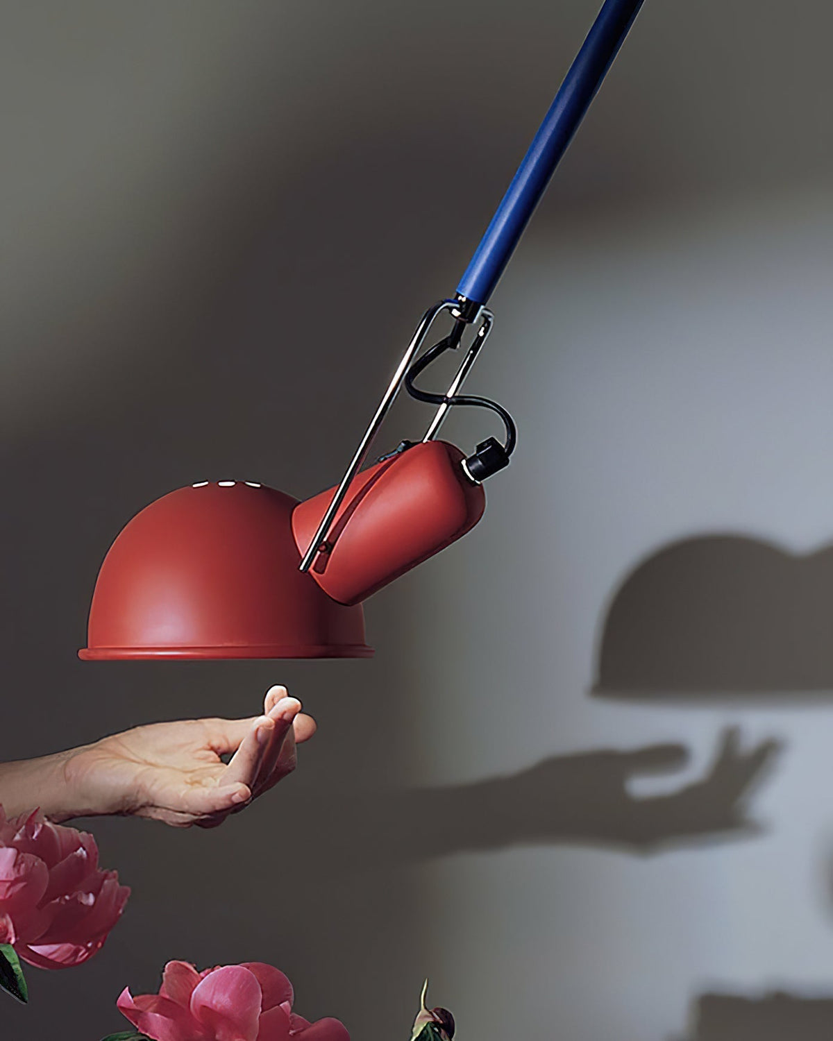 Cid Modern Minimalist Long Arm Wall Lamp