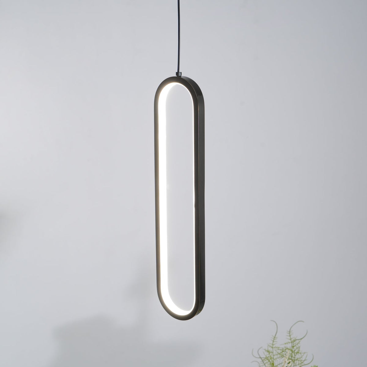 Kali Minimalist Pendant Light