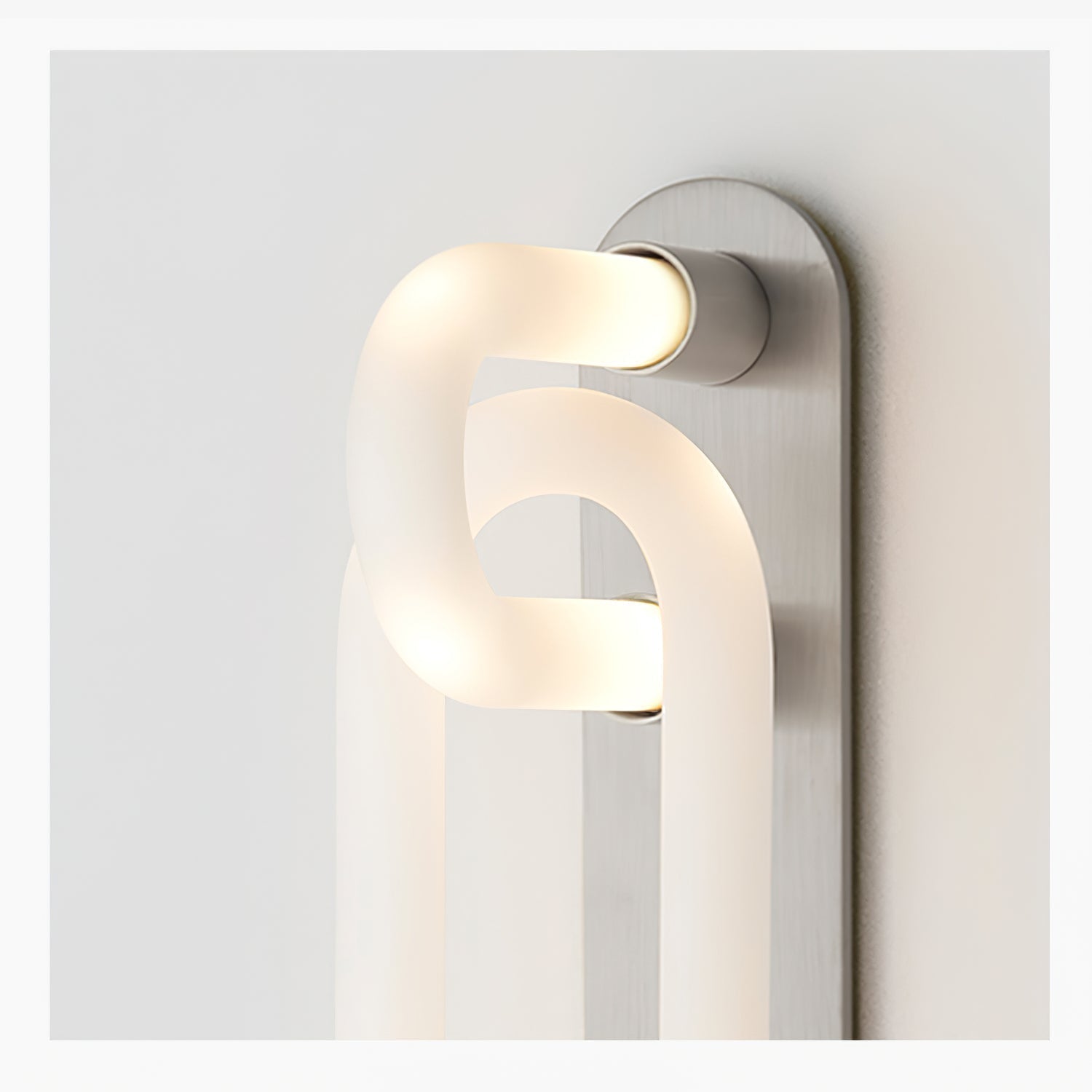 Parker Modern Wall Lamp