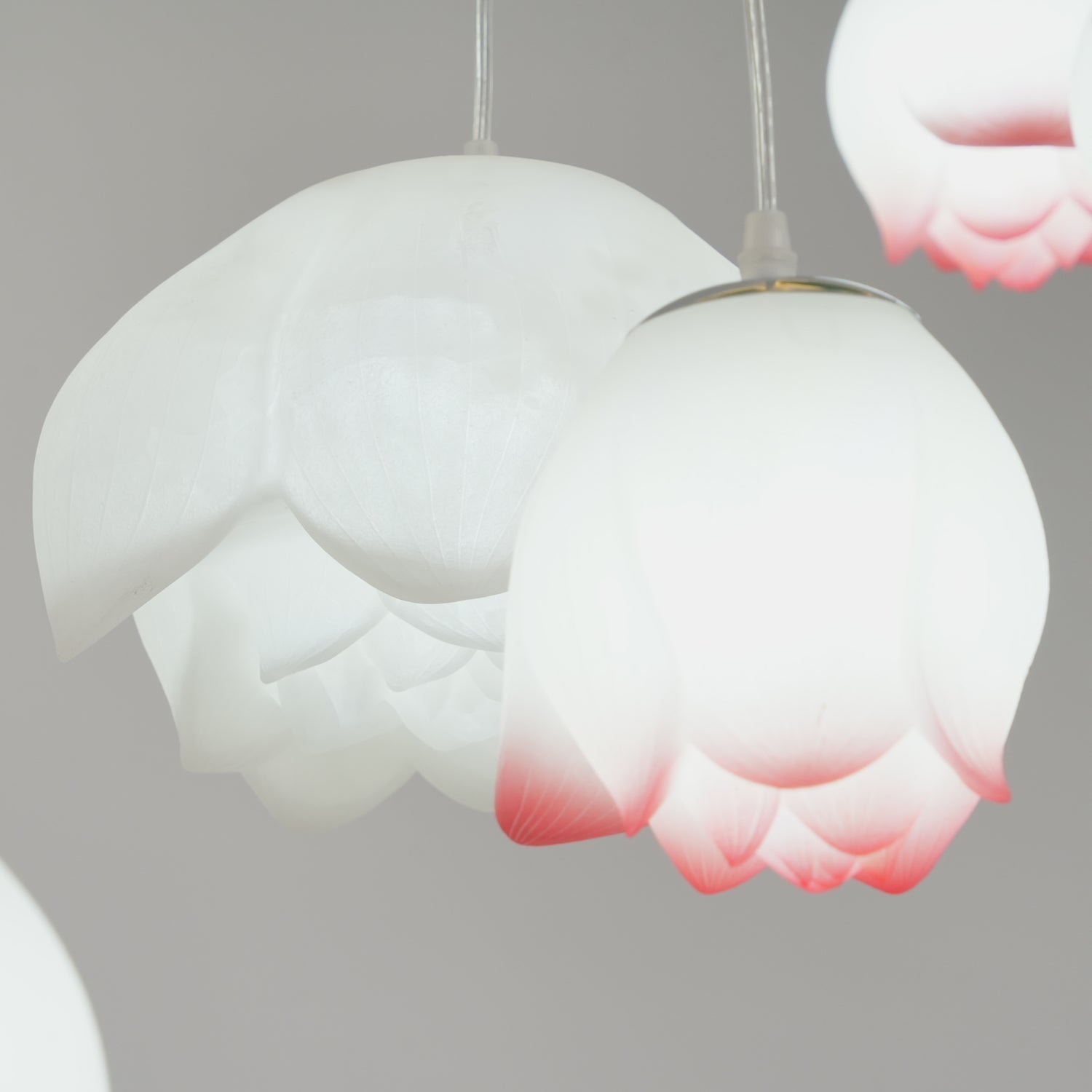 Rivinira Chandelier Lotus Floral Pendant Pink White 7-Light