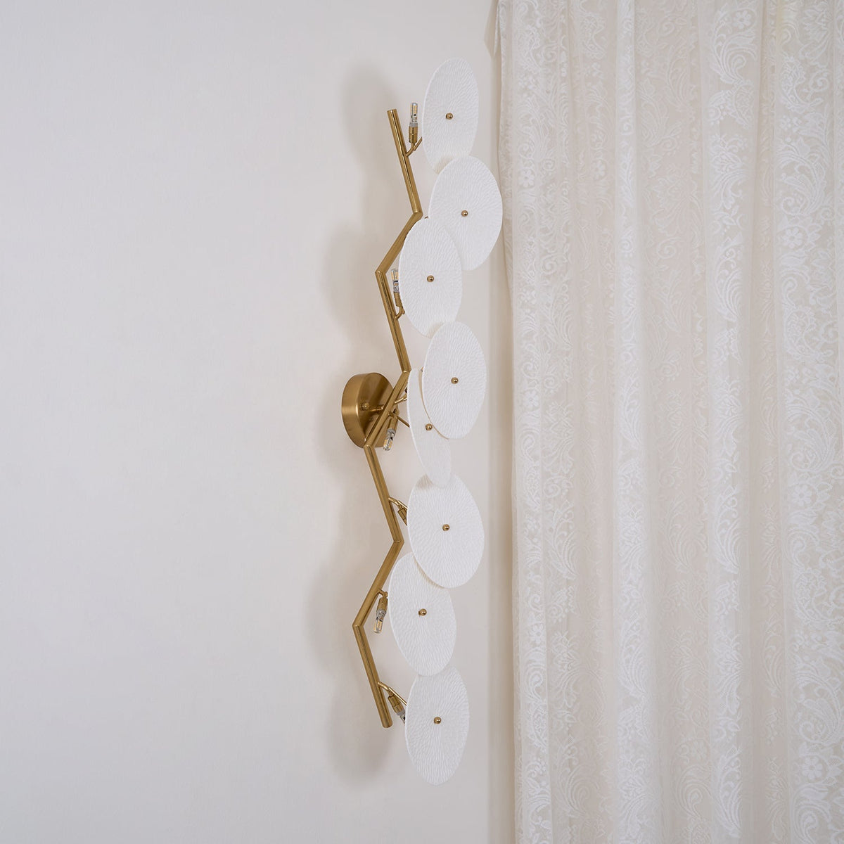 Verena Lotus Petal Wall Lamp