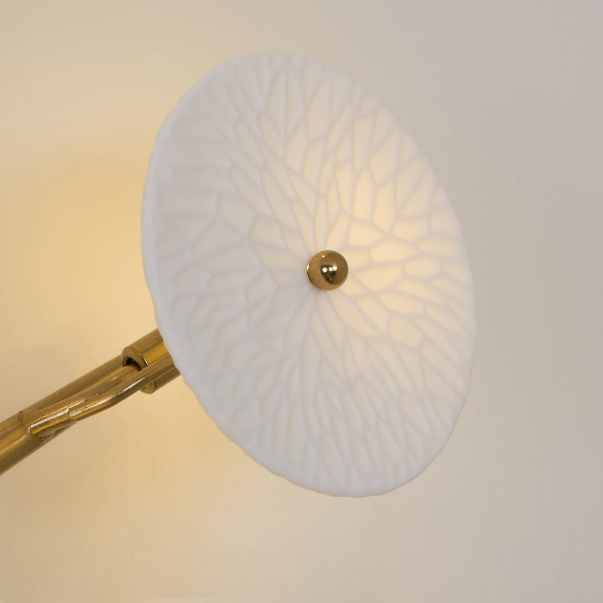 Lotus Petal Plug-in Wall Lamp