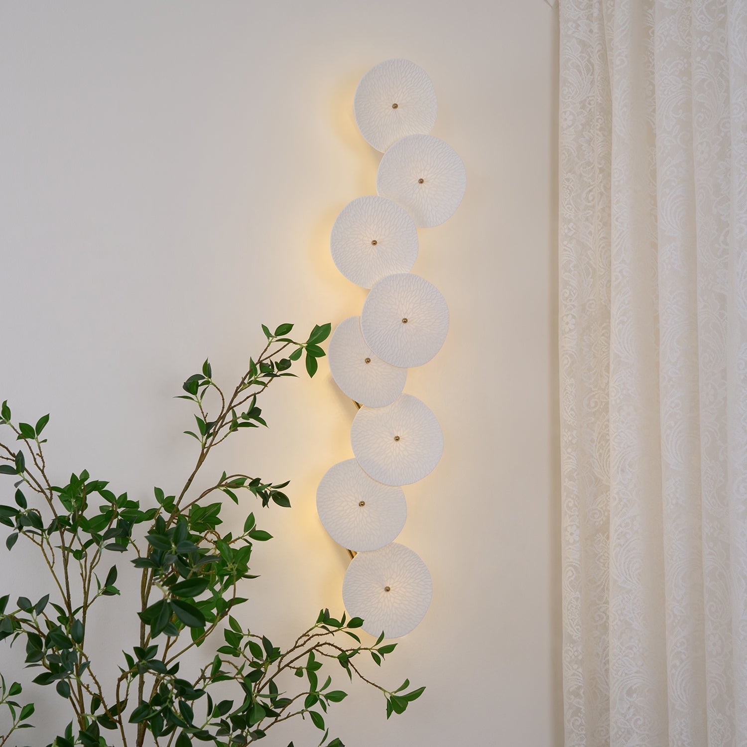 Verena Lotus Petal Wall Lamp