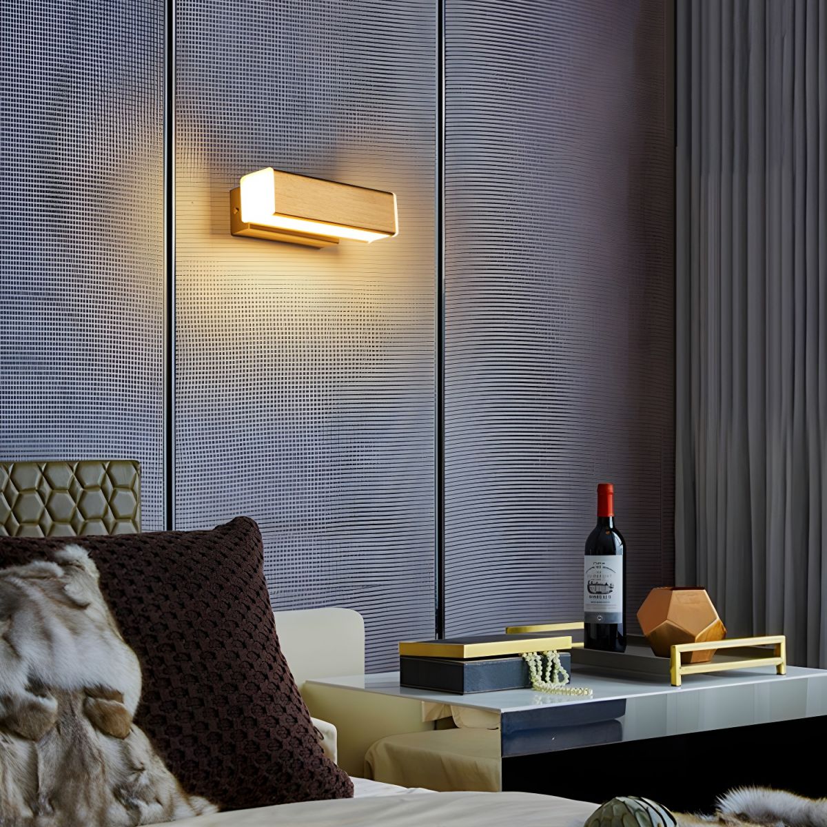 Nave Wood & Acrylic Wall Light