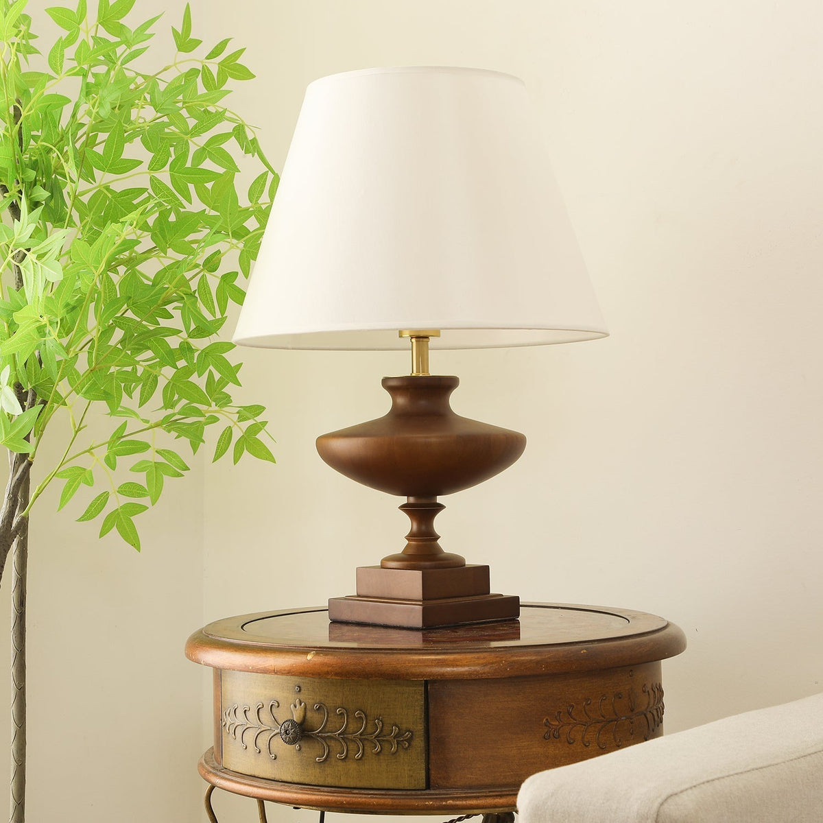 Liorat Wood & Fabric Table Lamp