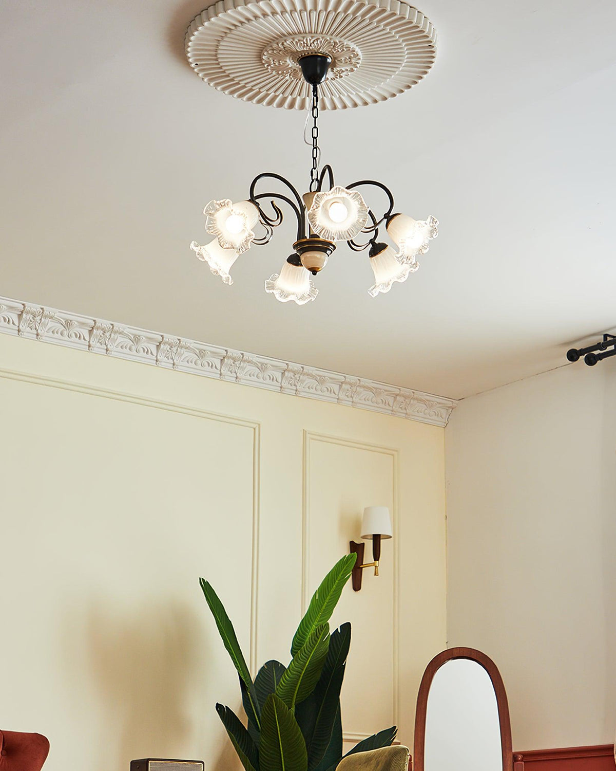 Umiron Gothic Iron Glass Chandelier