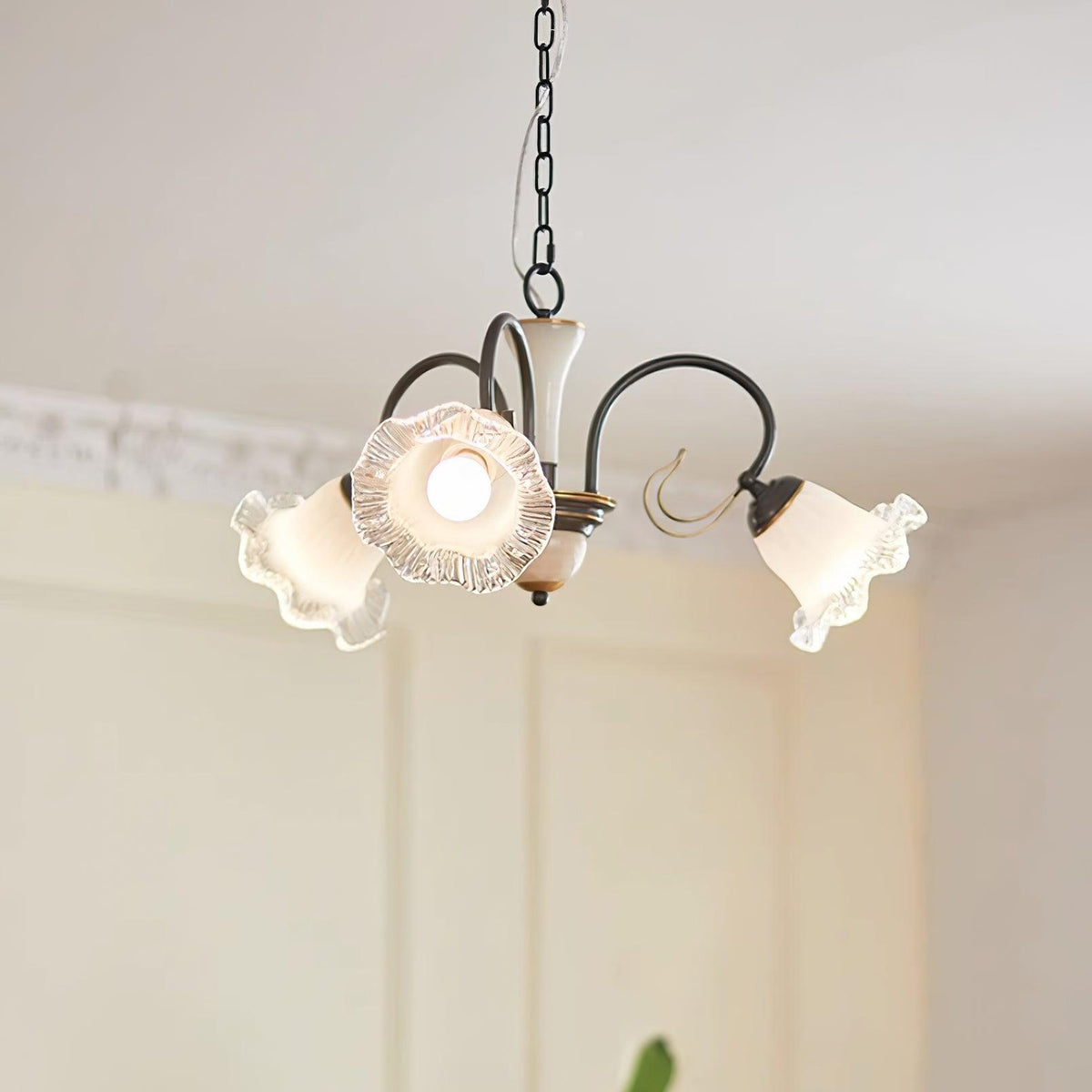 Umiron Gothic Iron Glass Chandelier