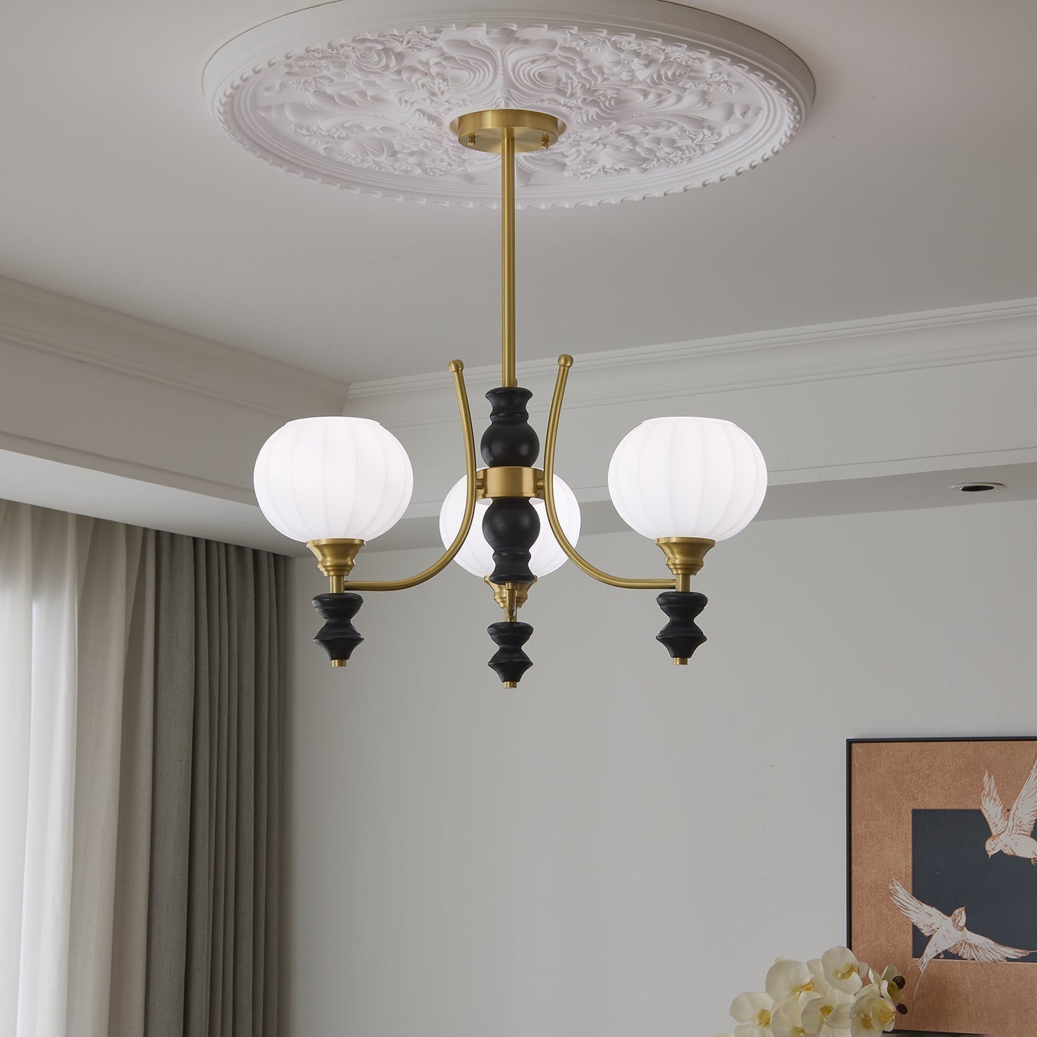 Zavenen Traditional Elegance  Vintage Brass Wood Chandelier