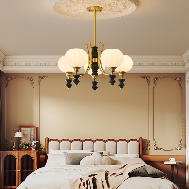 Zavenen Traditional Elegance  Vintage Brass Wood Chandelier