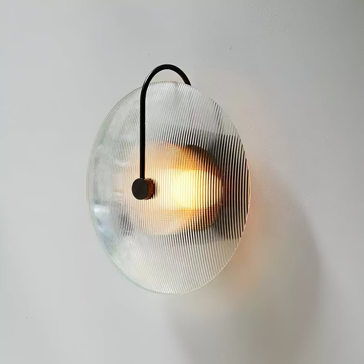 Ivsilan Modern Minimalist Glass Sconce Wall lamp