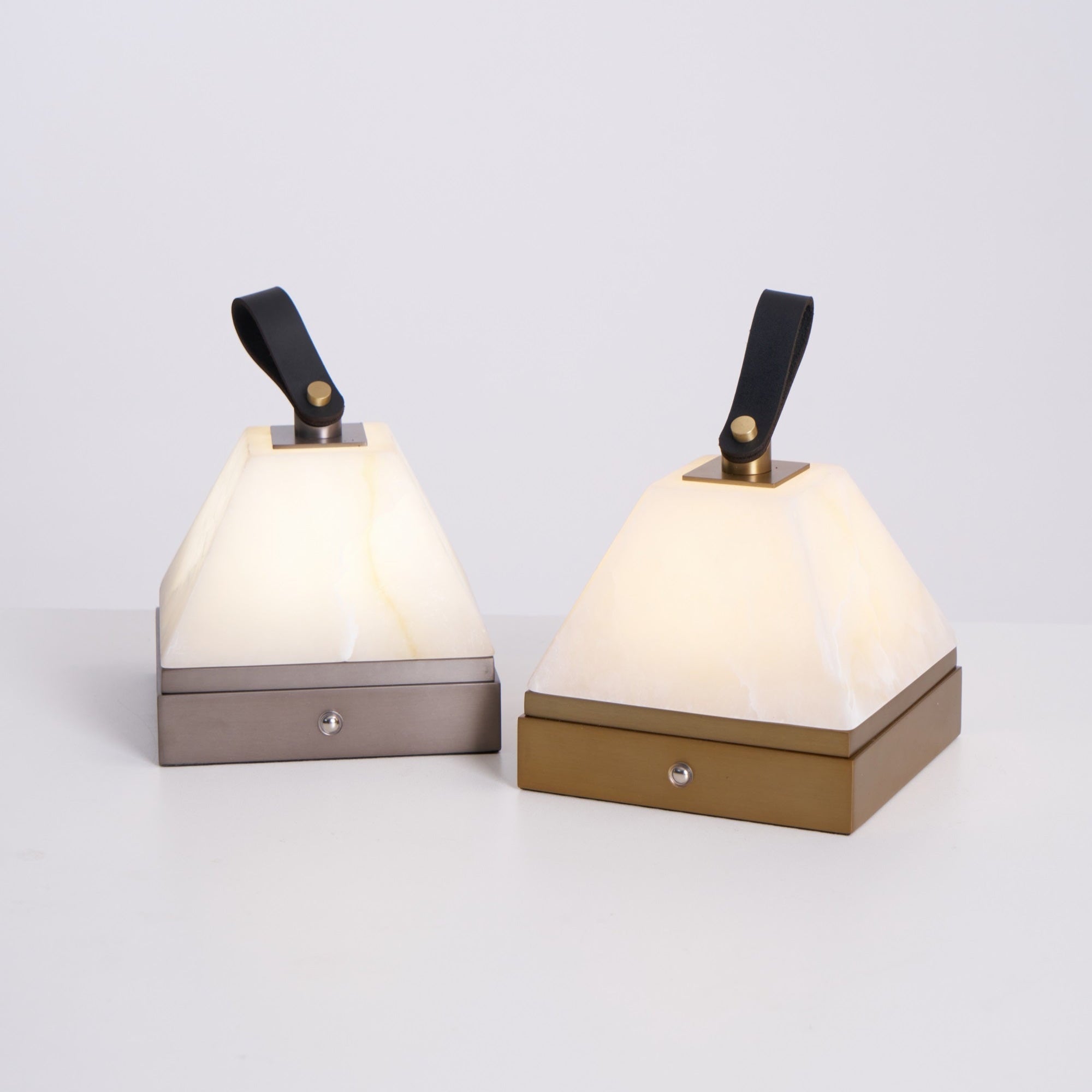 Pyramidale Alabaster Table Lamp with Leather Handle