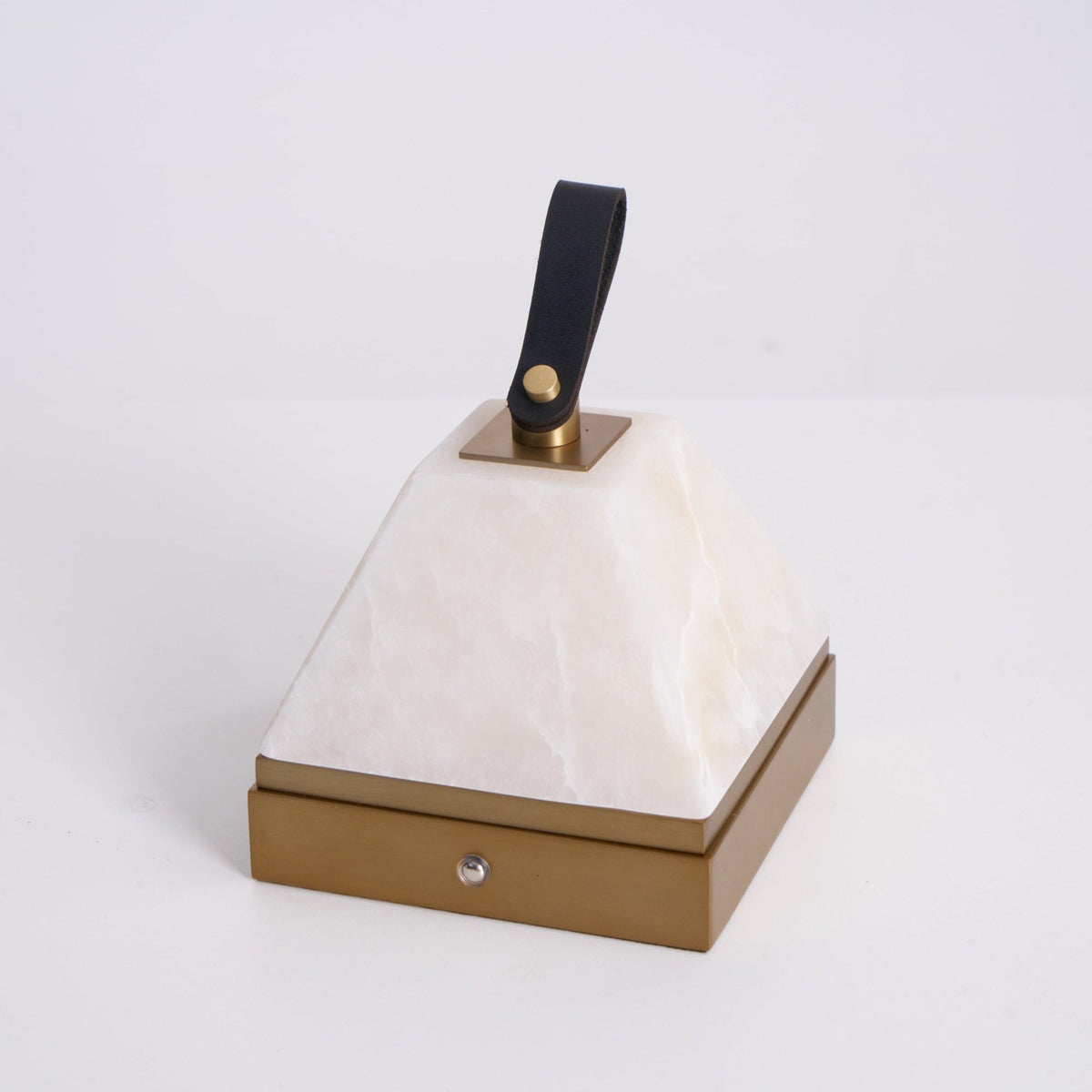 Pyramidale Alabaster Table Lamp with Leather Handle