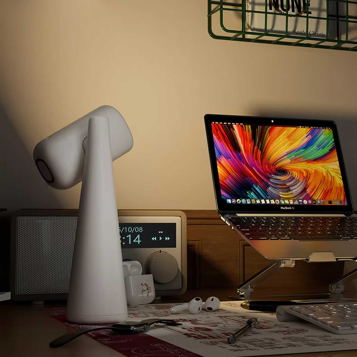 Samson Minimalist Table Light