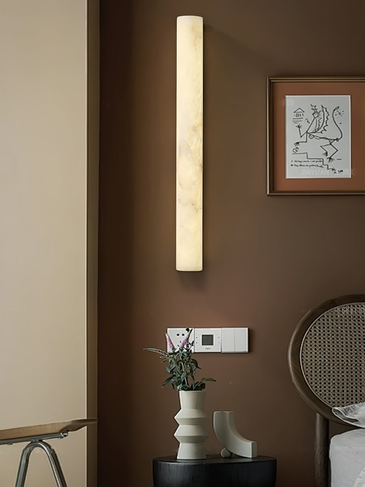 Veyaen Alabaster Wall Light