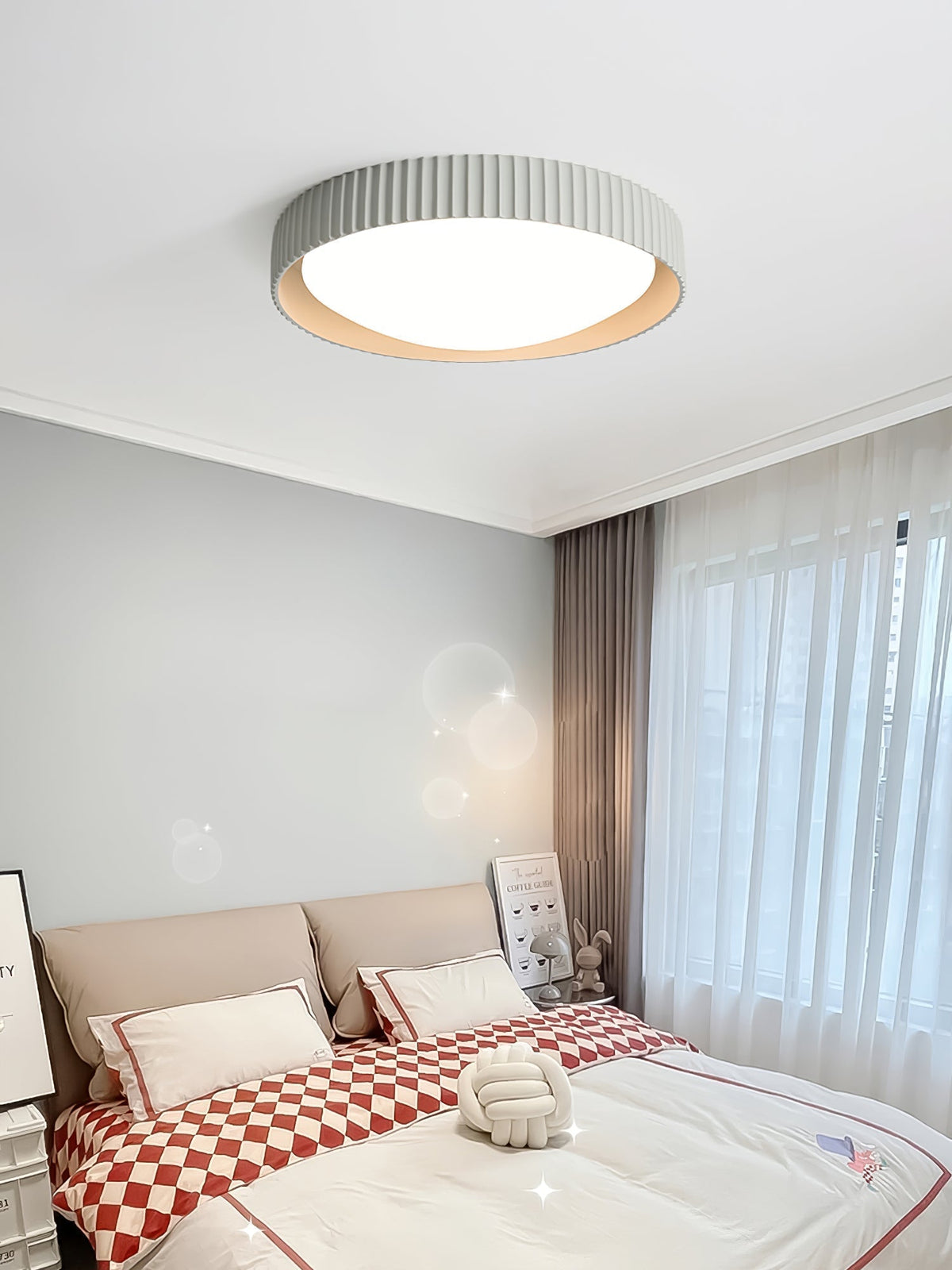 Alesin Modern Minimalist Resin Ceiling Light