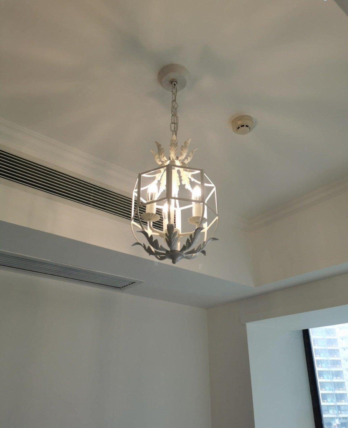 Soraaine Chandelier Retro Cage Grey Candle