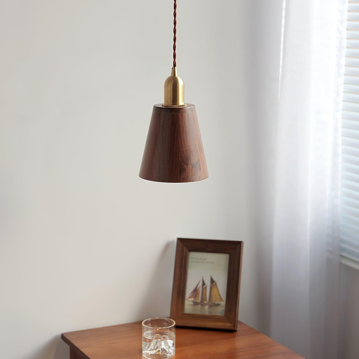 Sylinenne Pendant Lamp Walnut Brass Modern for Living Room
