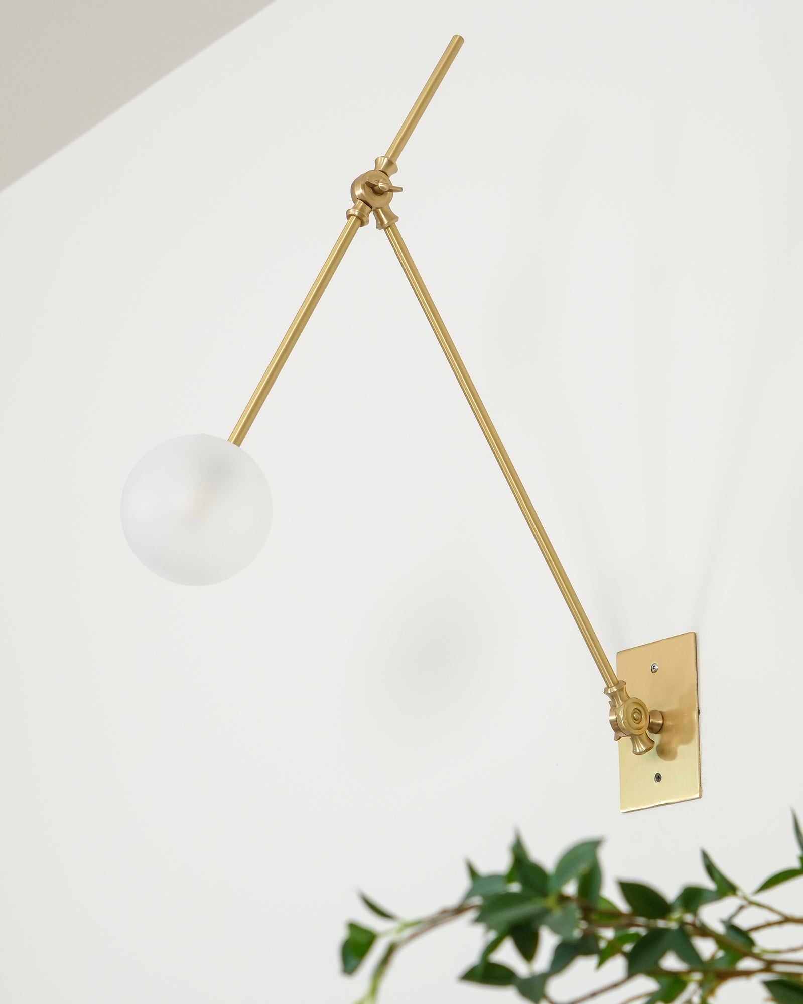 Cocaryra Modern Minimalist Wall Lamp