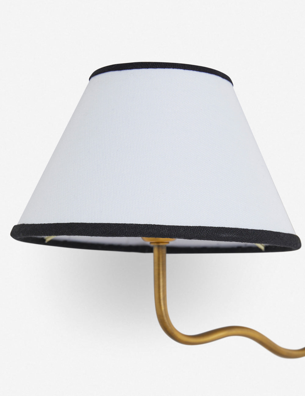 Selirora Wall Lamp