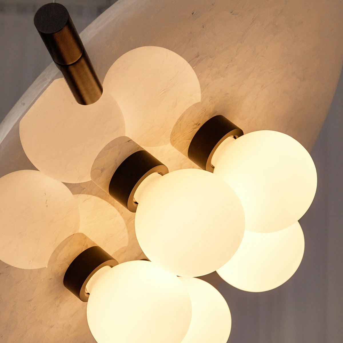 Imirila Disc Shaped Glass Pendant Light