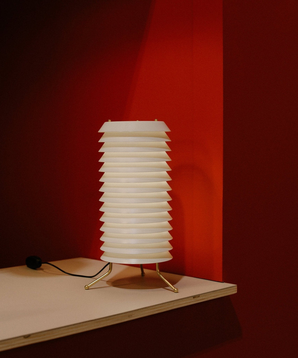 Orelelette Lattice Scandinavian Table Lamp