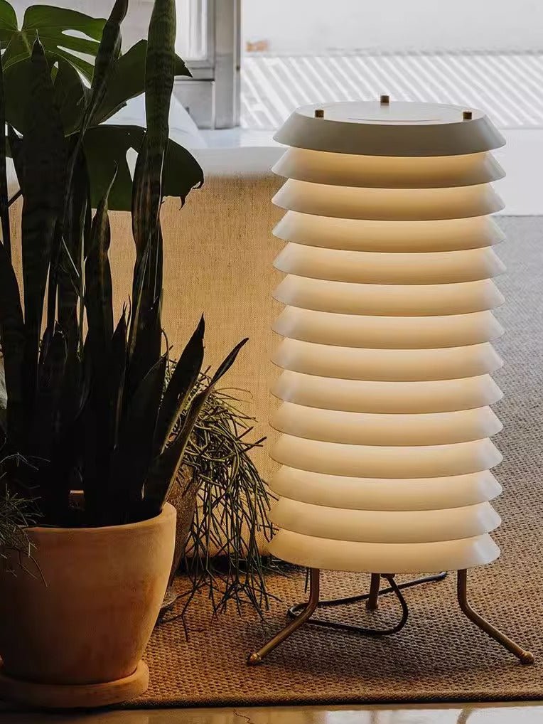 Orelelette Lattice Scandinavian Table Lamp