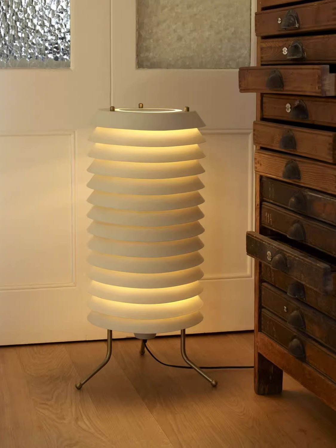 Orelelette Lattice Scandinavian Table Lamp