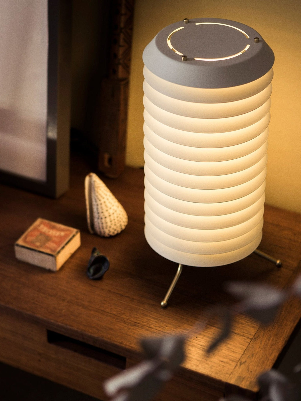 Orelelette Lattice Scandinavian Table Lamp