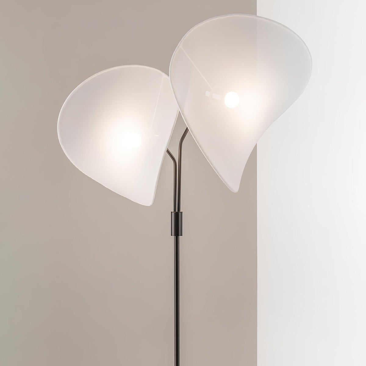 Linivora Modern Fabric Floor Lamp