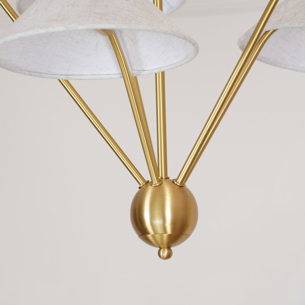 Oriisora Chandelier Brass Curved Beige